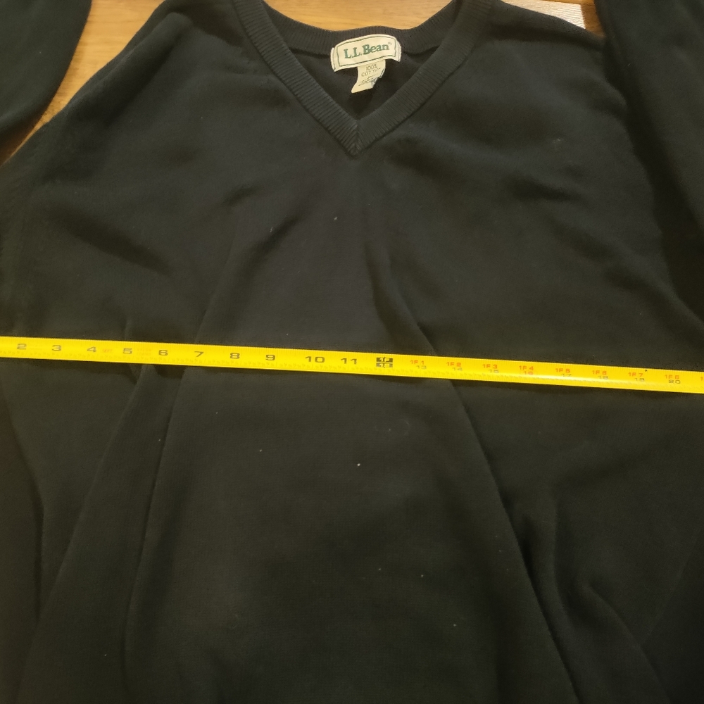 Vintage 90s LL Bean V Neck Heavy Sweater Adult Large Black Made in Scotland - Picture 5 of 6